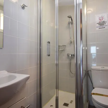 Apartment Ref 268 *